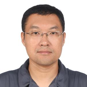冯岩松.png